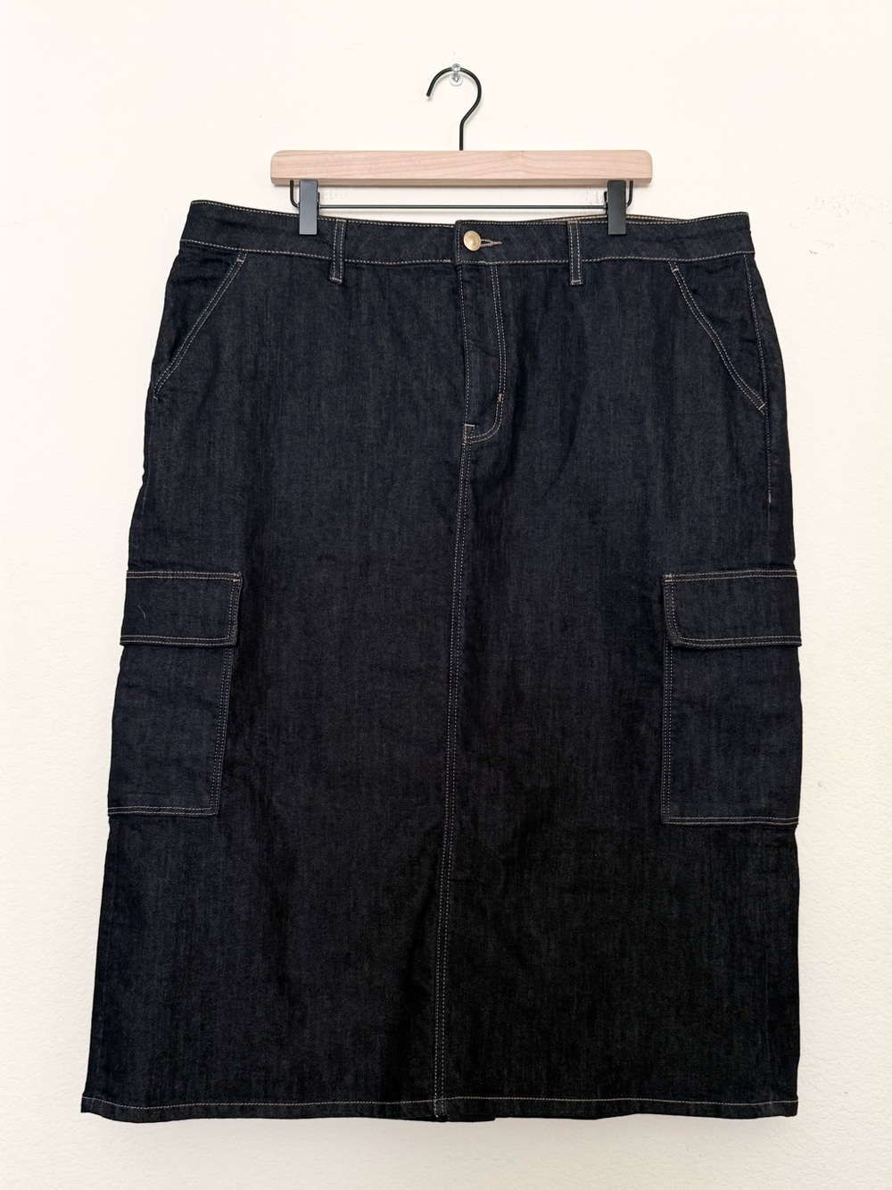 💙 dark wash denim cargo maxi skirt